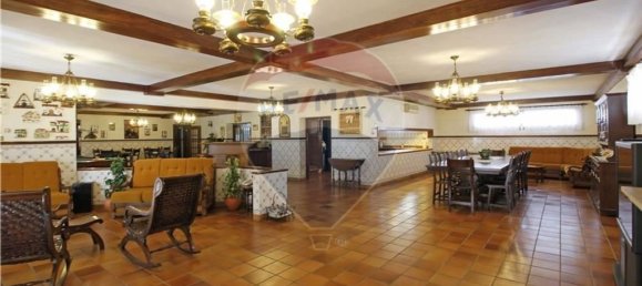 7 غرف نوم فيلا في Maia, Portugal رقم 36699 20