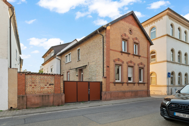 3 bedrooms House in Rhein-Pfalz, Germany No. 292939