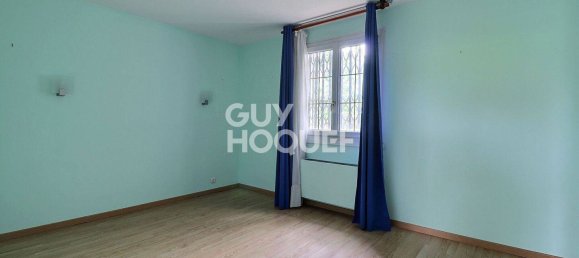 5 bedrooms House in Sainte-Genevieve-des-Bois, France No. 323147 5