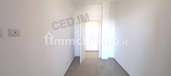 Квартира с 2 спальнями в Ро, Италия № 262329 22