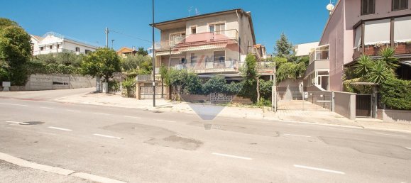 Apartamento T3 em Pescara, Italy N.º 302396 2