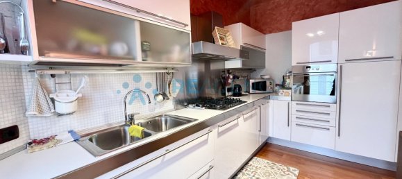 6 rooms Villa in Sovizzo, Italy No. 106607 5