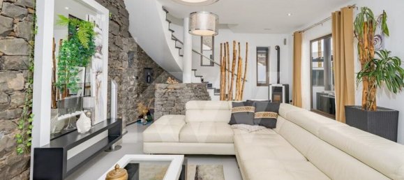 4 bedrooms House in Calheta, Portugal No. 146080 12