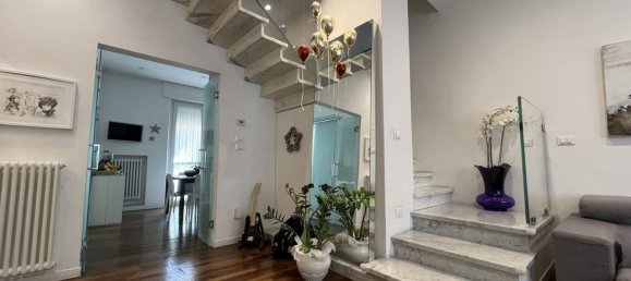 5 rooms House in Viareggio, Italy No. 10047 11