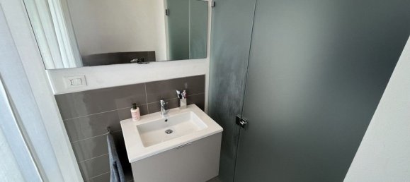 5 rooms House in Viareggio, Italy No. 10047 21