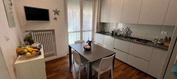 5 rooms House in Viareggio, Italy No. 10047 15