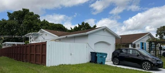 3 dormitorios villa en venta en Miami, Miami-Dade, Florida, USA № 614250 3