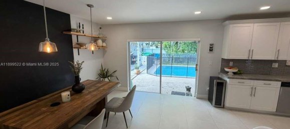 3 dormitorios villa en venta en Miami, Miami-Dade, Florida, USA № 614250 14