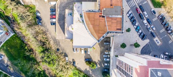 3956m² Building in Oeiras, Portugal No. 98699 5