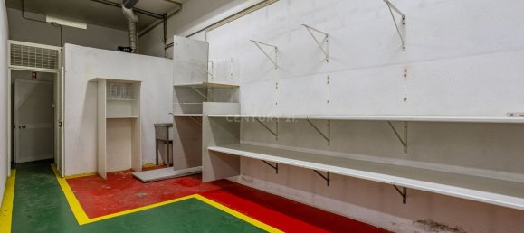 3956m² Building in Oeiras, Portugal No. 98699 32