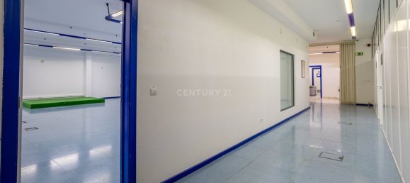 3956m² Building in Oeiras, Portugal No. 98699 20