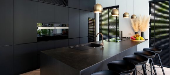 5 bedrooms Villa in Hua Hin, Thailand No. 4259 16