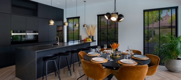 5 bedrooms Villa in Hua Hin, Thailand No. 4259 18