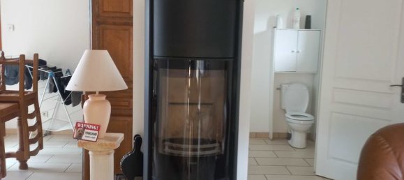 Casa de 5 divisões em Saint-Berthevin, France N.º 316045 4