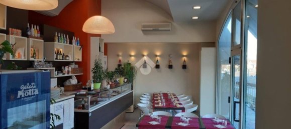 120m² Commercial property in Felino, Italy No. 332585 4