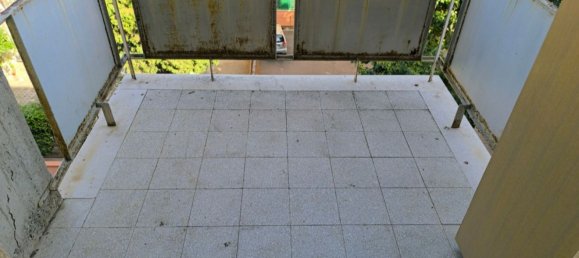 Квартира с 3 спальнями в Мессина, Италия № 332192 2