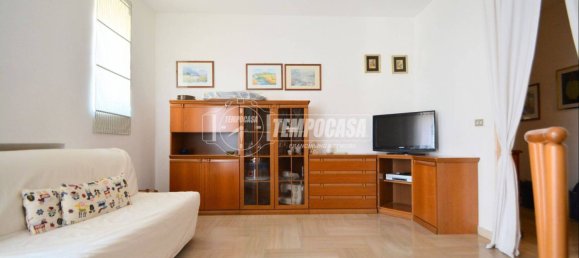 Квартира с 1 спальней в Джоя дель Колле, Италия № 39600 6