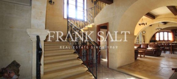 Casa de 5 dormitorios en Gharb, Malta No. 5884 6