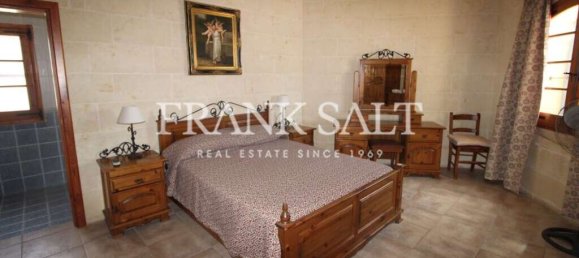 Casa de 5 dormitorios en Gharb, Malta No. 5884 8