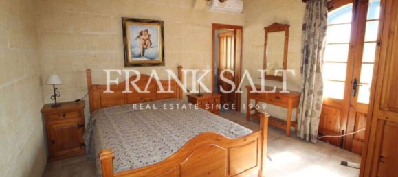 Casa de 5 dormitorios en Gharb, Malta No. 5884 9