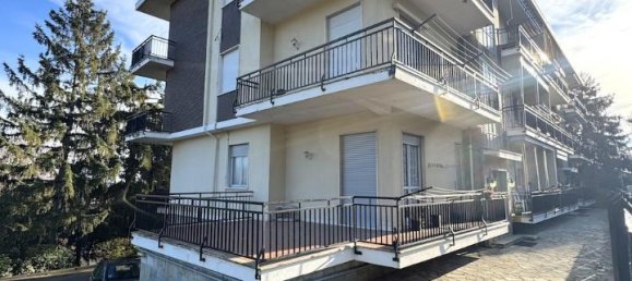 Квартира с 3 комнатами в Пино Торинезе, Италия № 233987 3