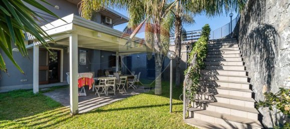 3غرفة فيلا في Sant'Agata li Battiati, Italy رقم 3132 13