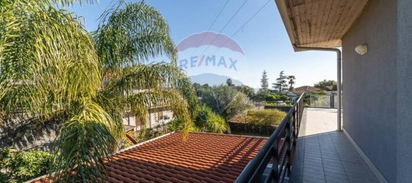 3غرفة فيلا في Sant'Agata li Battiati, Italy رقم 3132 6