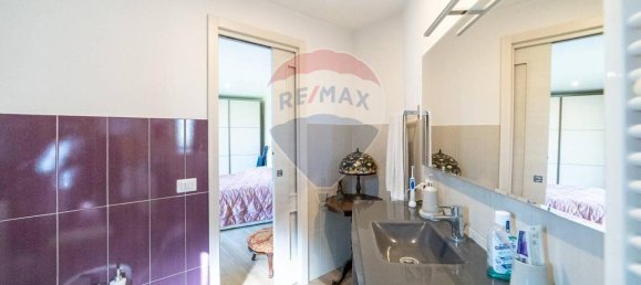 3غرفة فيلا في Sant'Agata li Battiati, Italy رقم 3132 66