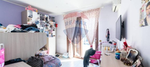 3غرفة فيلا في Sant'Agata li Battiati, Italy رقم 3132 45