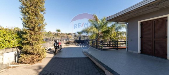 3غرفة فيلا في Sant'Agata li Battiati, Italy رقم 3132 29