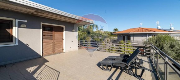 3غرفة فيلا في Sant'Agata li Battiati, Italy رقم 3132 9