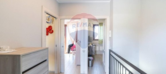 3غرفة فيلا في Sant'Agata li Battiati, Italy رقم 3132 67