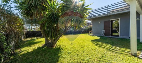 3غرفة فيلا في Sant'Agata li Battiati, Italy رقم 3132 48