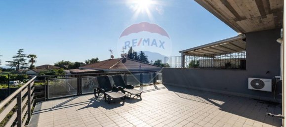 3غرفة فيلا في Sant'Agata li Battiati, Italy رقم 3132 36