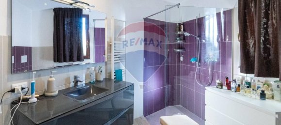 3غرفة فيلا في Sant'Agata li Battiati, Italy رقم 3132 65