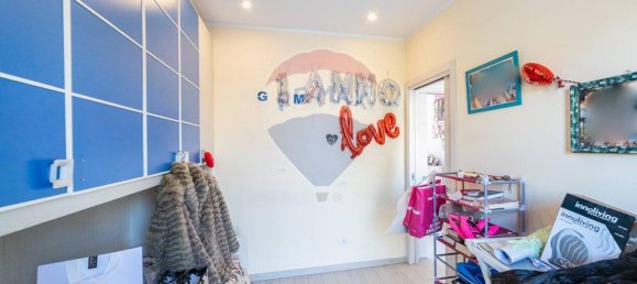 3غرفة فيلا في Sant'Agata li Battiati, Italy رقم 3132 52