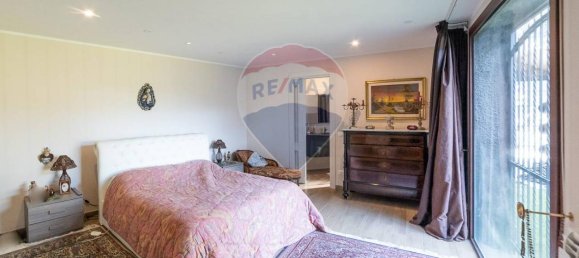 3غرفة فيلا في Sant'Agata li Battiati, Italy رقم 3132 62