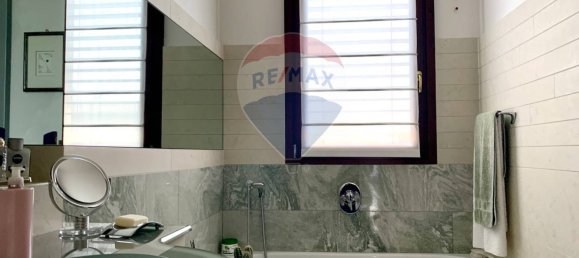 2 غرف نوم شقة في Treviolo, Italy رقم 380063 10