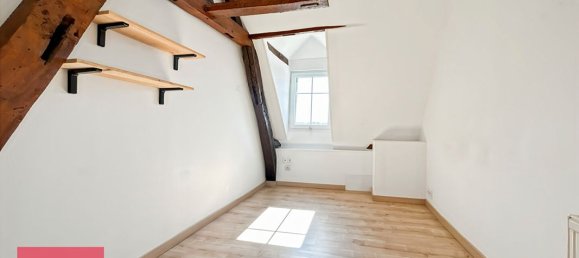 5 bedrooms House in Bernay, France No. 357574 14