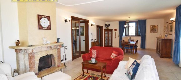 6 rooms Villa in Martinsicuro, Italy No. 175583 9