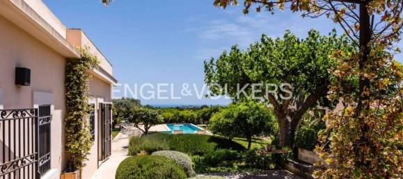 5 rooms Villa in Noto, Italy No. 123139 8