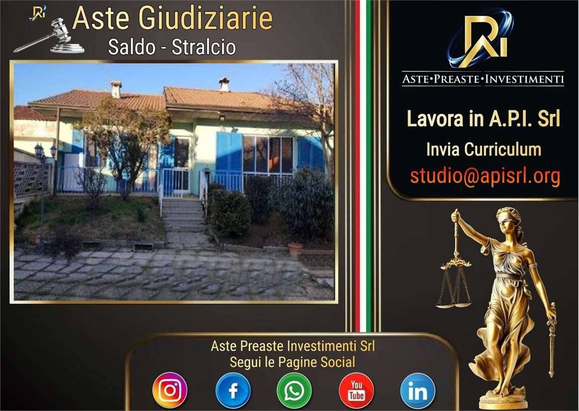 Apartamento de 3 dormitorios en Casalmorano, Italy No. 287870