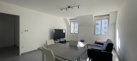 Apartamento de 1 dormitorio en Laigneville, France No. 220419 2