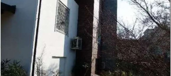 Дом с 7 комнатами в Чилавенья, Италия № 4224 53