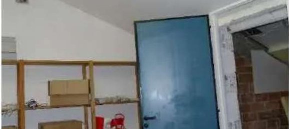 Дом с 7 комнатами в Чилавенья, Италия № 4224 59