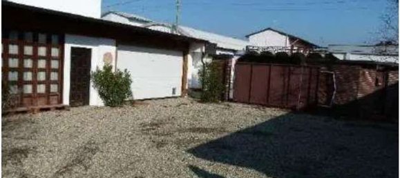 Дом с 7 комнатами в Чилавенья, Италия № 4224 87