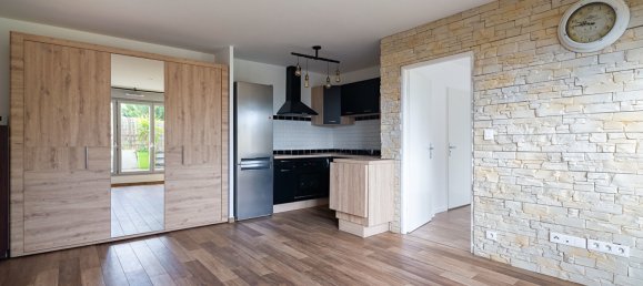 Apartamento de 3 dormitorios en Bezons, France No. 170007 3