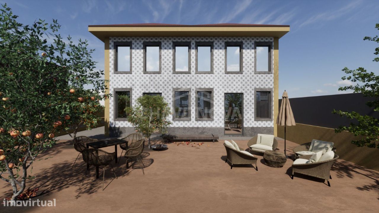 Дом с 8 спальнями в Порту, Португалия № 54161