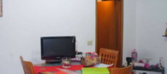 Studio in Florence, Italy No. 284805 5