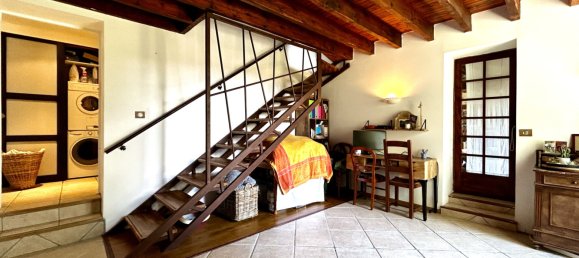 6 bedrooms House in Villiers-Saint-Georges, France No. 171960 9